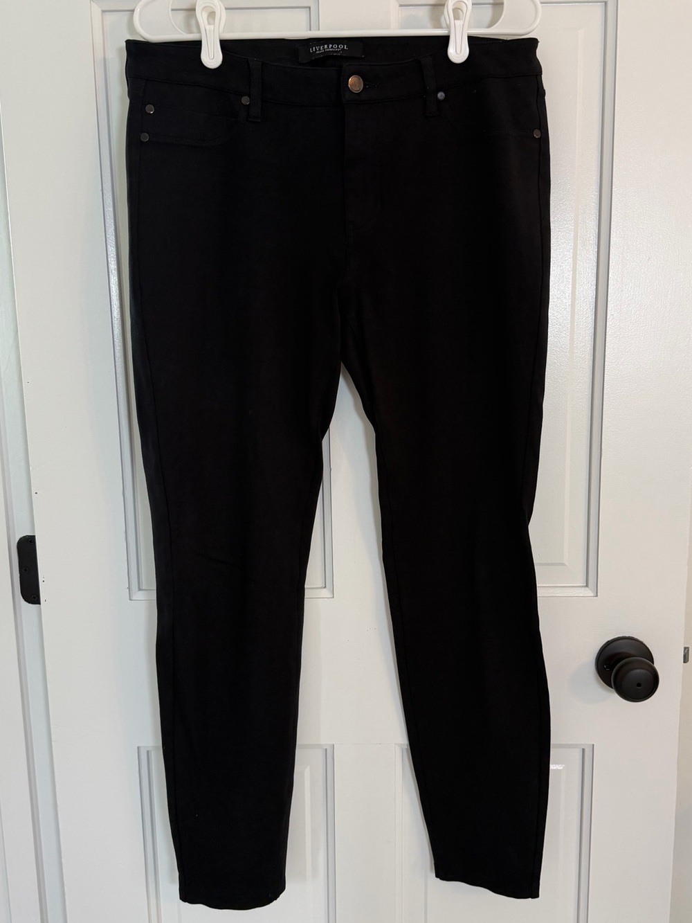 Liverpool Jeans Company Black Skinny Jeans Women’s Size 12/31 Stretch